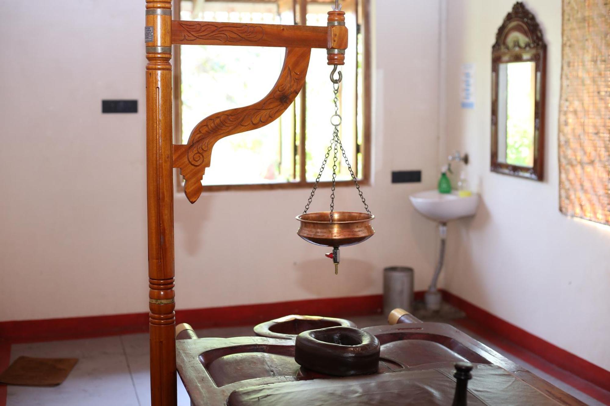 Отель Tapasya Health & Wellness Jaysingpur Экстерьер фото